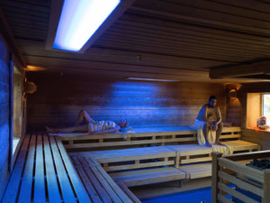 SAUNARIUM (innen) ca. 70°C